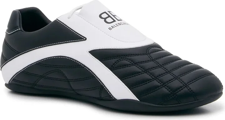 Black/White