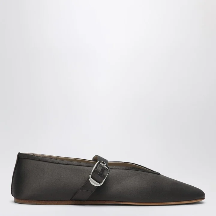 Ballerina Stella in satin colour Chocolate