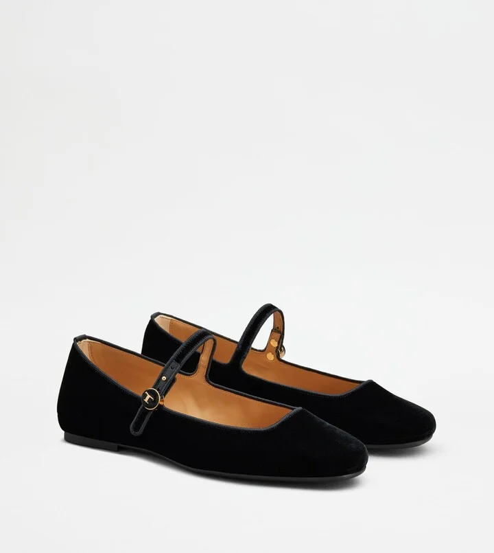 Ballerinas in Velvet - Image 2