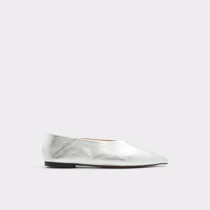 Ballet flat