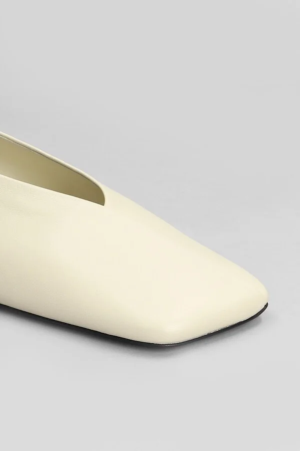 Ballet Flats In Beige Leather - Image 5