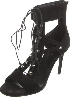 Balmain - Image 2