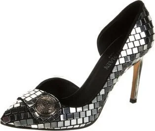 Balmain - Image 2