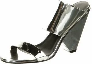 Balmain - Image 2
