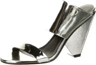 Balmain - Image 2
