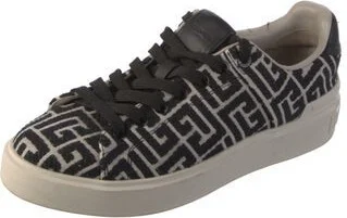 Balmain - Image 2