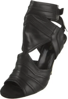 Balmain - Image 2