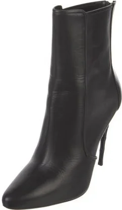 Balmain - Image 2