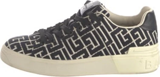 Black, Neutrals, Pattern Prints