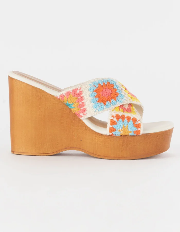 BAMBOO Crochet Womens Wedge Sandals - Image 2