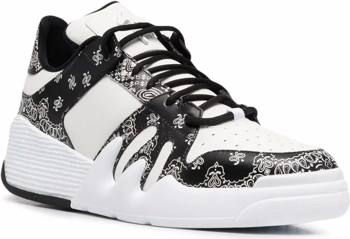 Bandana-Print Low-Top Sneakers - Image 2