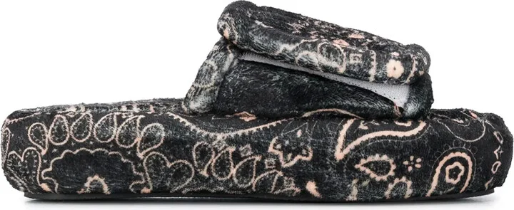 Bandana-Print Platform Slides