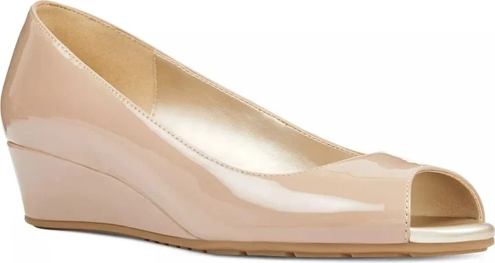 Bandolino Candra Wedge Pump