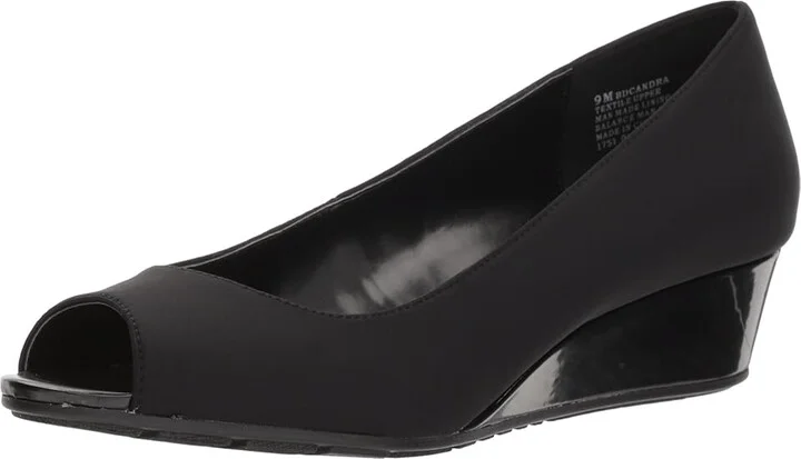 Bandolino Candra Women's Wedge Shoes Black Lycra : 5 M, Synthetic - Image 2