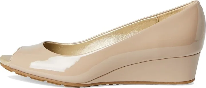 Bandolino Candra Women's Wedge Shoes Cafe Latte Sleek Patent PU : 5 M, Synthetic - Image 7