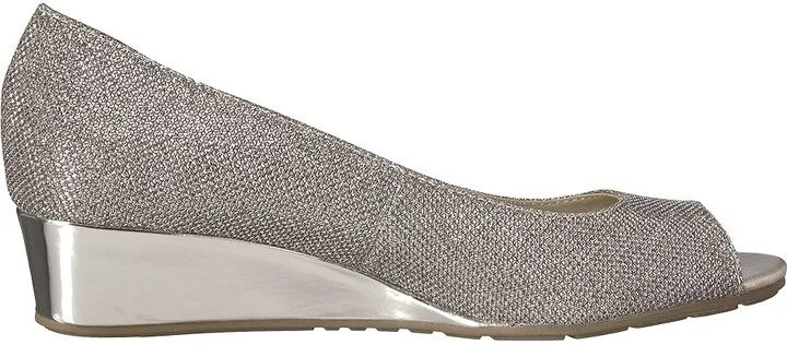 Bandolino Candra Women's Wedge Shoes Gold Glamour Material : 5 M, Synthetic - Image 8