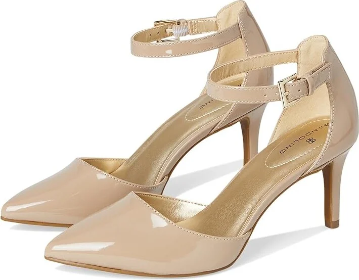 Bandolino Ginata Women's Sandals Cafe Latte Sleek Patent PU : 5 M, Leather/Patent Leather