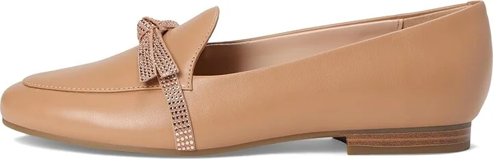 Bandolino Jayme Women's Flat Shoes Medium Natural : 9 M - Image 6