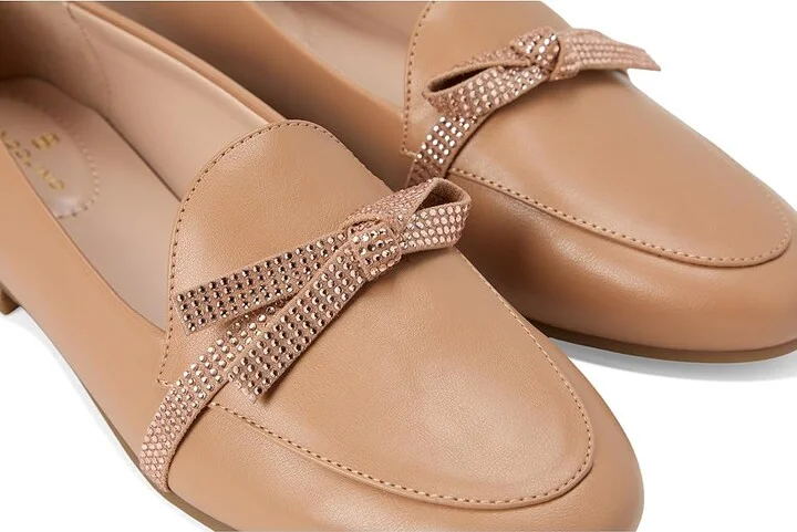 Bandolino Jayme Women's Flat Shoes Medium Natural : 9 M - Image 7