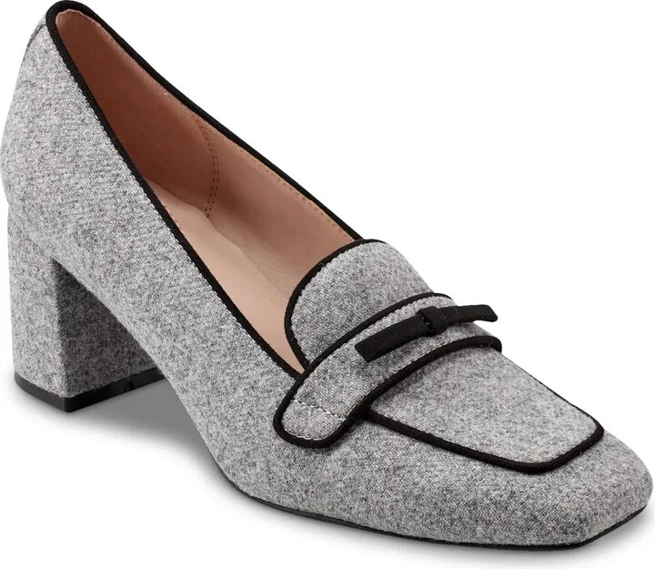 Bandolino Larkin Pump