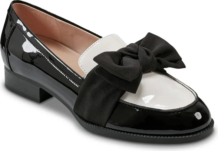 Black/White Patent Synthetic