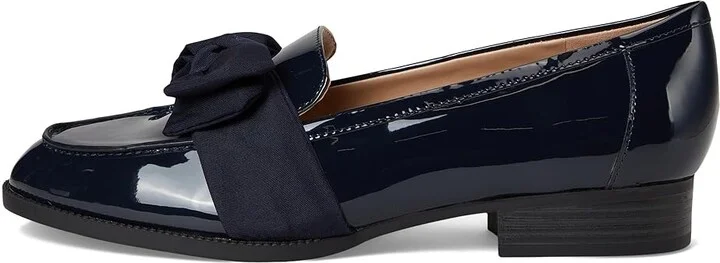Bandolino Lindio Women's Shoes Navy : 5 W, Textile - Image 6