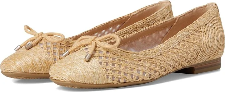 Bandolino Marafia Women's Flat Shoes Light Natural : 7 M, Synthetic