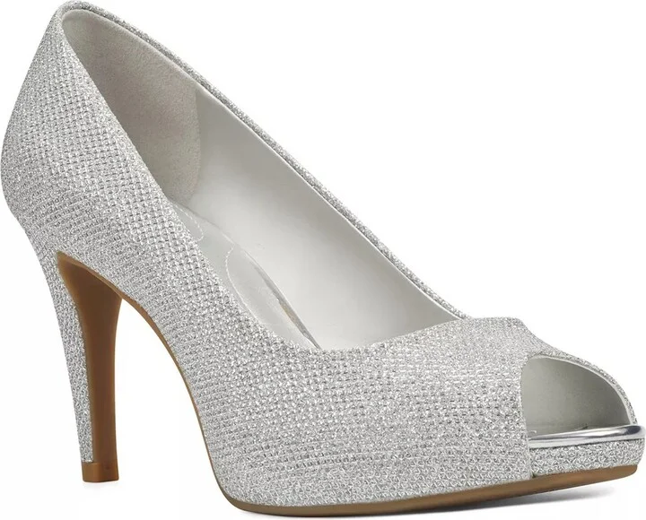 Bandolino Rainaa Platform Pump
