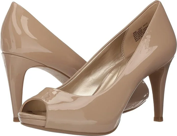 Bandolino Rainaa Women's Shoes Cafe Latte Sleek Patent PU : 5 M, Synthetic