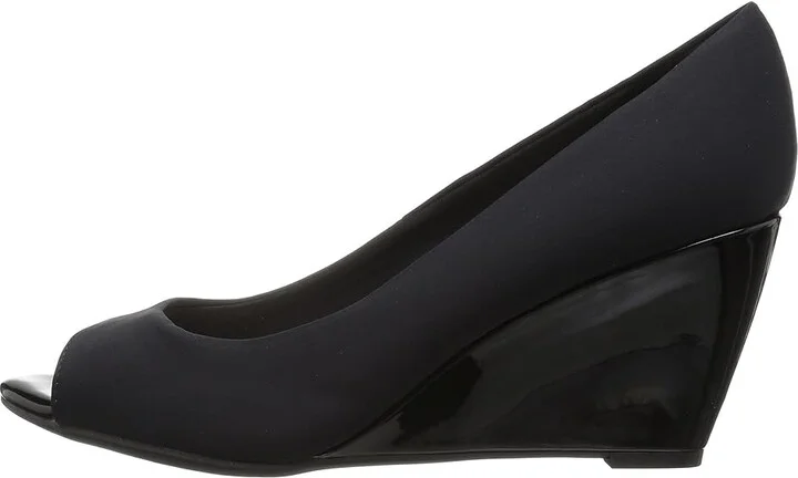 Bandolino Tufflove Women's Wedge Shoes Black : 5 M, Textile - Image 7