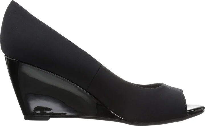 Bandolino Tufflove Women's Wedge Shoes Black : 5 M, Textile - Image 8