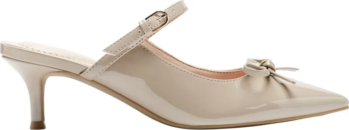 Bandolino Women's Amoss Mary Jane Kitten Heel Pumps - Image 2