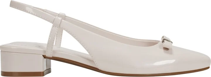 Bandolino Women's Andies Bow Block Heel Slingback Pumps - Image 10