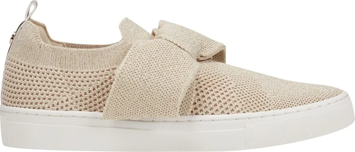 Bandolino Women's Bryce Bow Knit Slip On Sneakers - Image 6