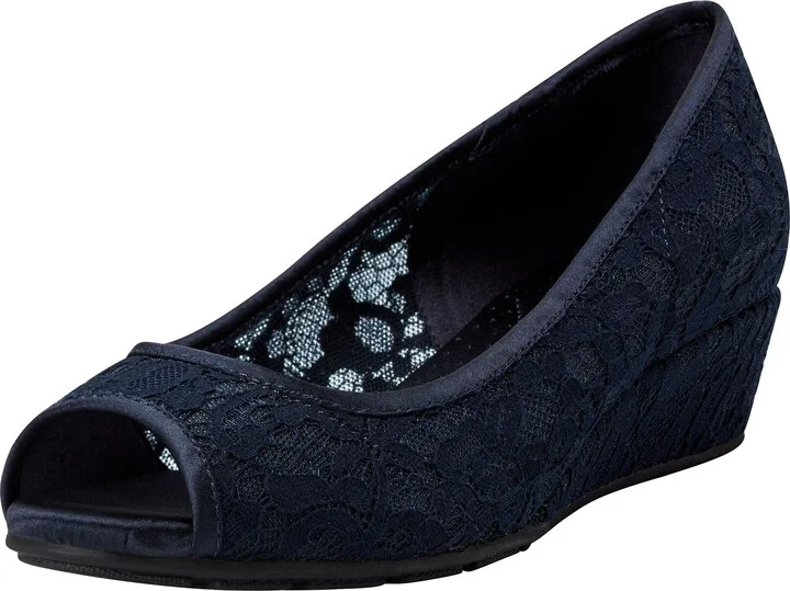 Navy Lace 401