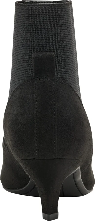 Bandolino Women's Celebrate Pointy Toe Ankle Booties - Image 3