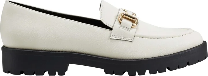 Bandolino Women's Franny Lug Sole Hardware Loafers - Image 6