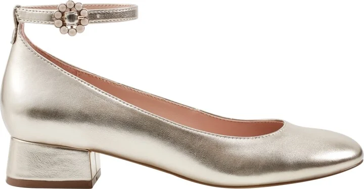 Bandolino Women's Lexy Ankle Strap Low Block Heel Pumps - Image 2