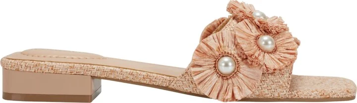 Bandolino Women's Marcell Flower Raffia Flat Slide Sandals - Image 10