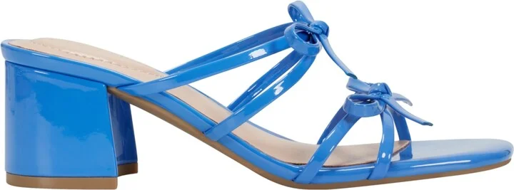 Bandolino Women's Margil Strappy Bow Block Heel Sandals - Image 2