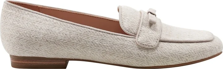 Bandolino Women's Meonna Square Toe Bow Detail Loafers - Image 2