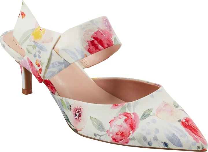 Bandolino Women's Millie Pointed Toe Kitten Heel Mules