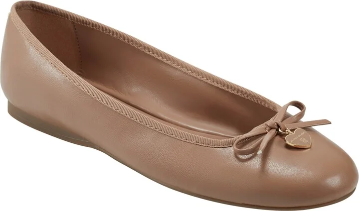 Bandolino Women's Piheart Ballet Flats