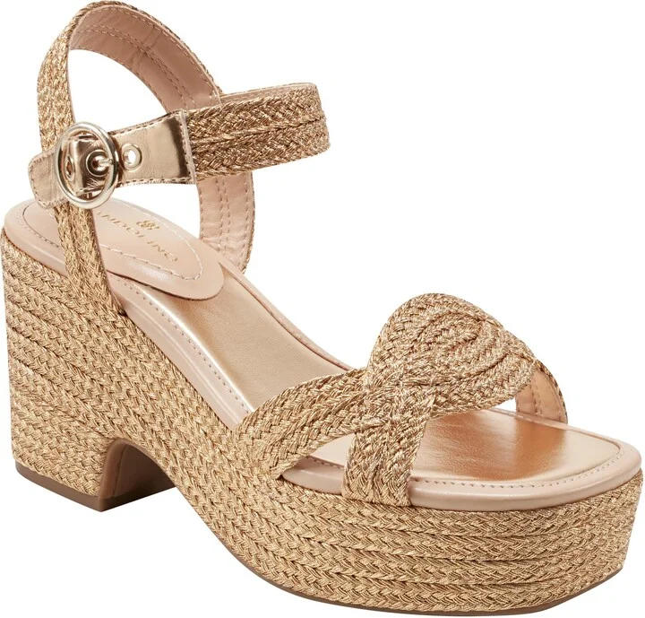 Bandolino Women's SABINNA Wedge Sandal