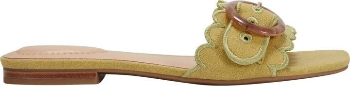 Bandolino Women's Silla Scallop Buckle Flat Slide Sandals - Image 2