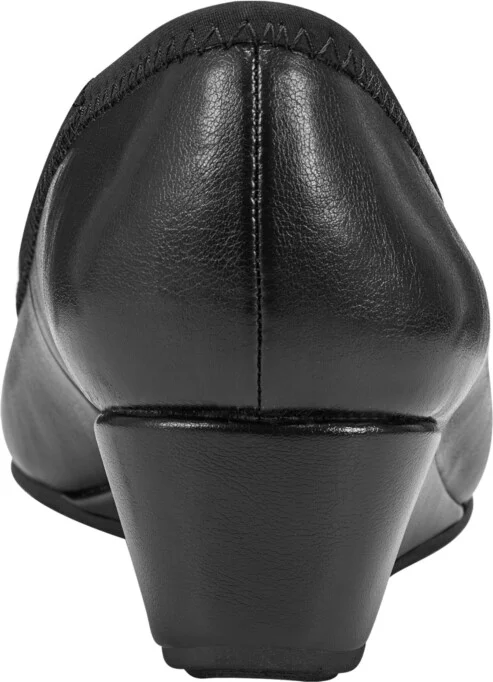 Bandolino Women's Tad Wedge Pumps - Image 3
