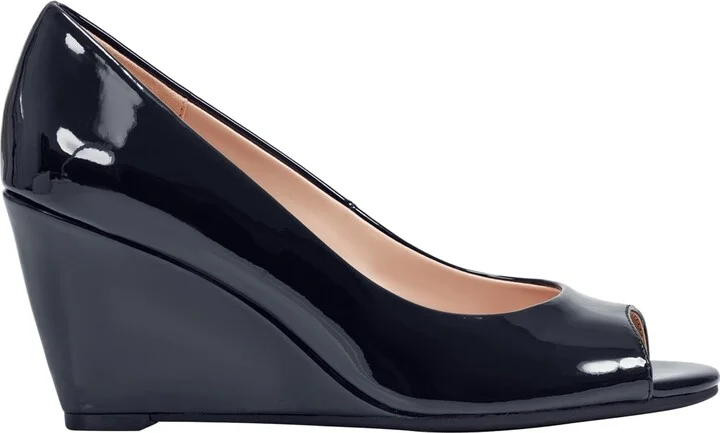 Bandolino Women's Tufflove Peep Toe Wedge Pumps - Image 10