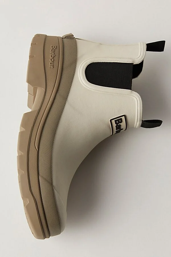 Salt/dusky Green