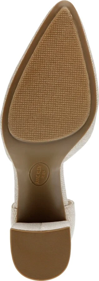 Barclay Pointed Toe Pump - Image 5