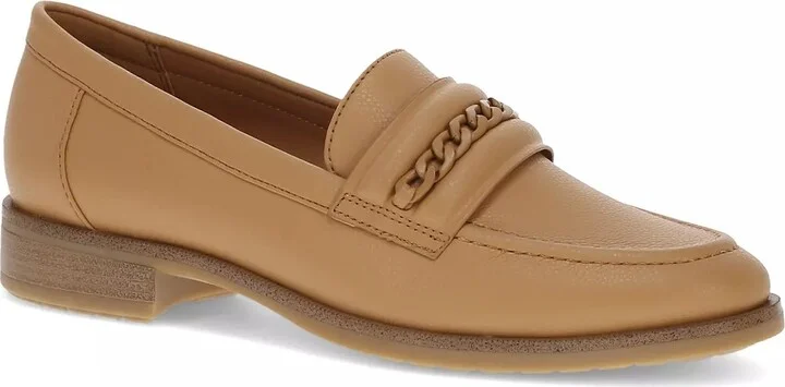 Baretraps Emmie Loafer